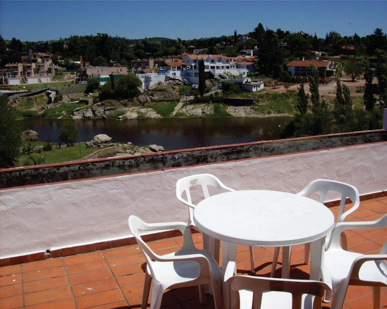 Departamentos Carlos Paz Bajada Al Lago Villa Carlos Paz Exteriör bild