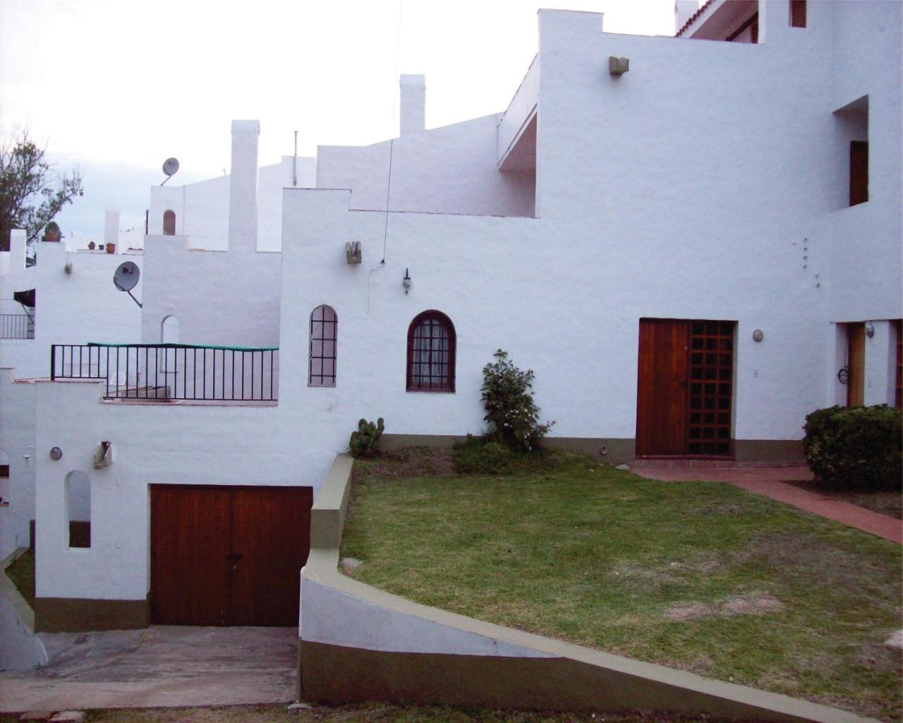 Departamentos Carlos Paz Bajada Al Lago Villa Carlos Paz Exteriör bild