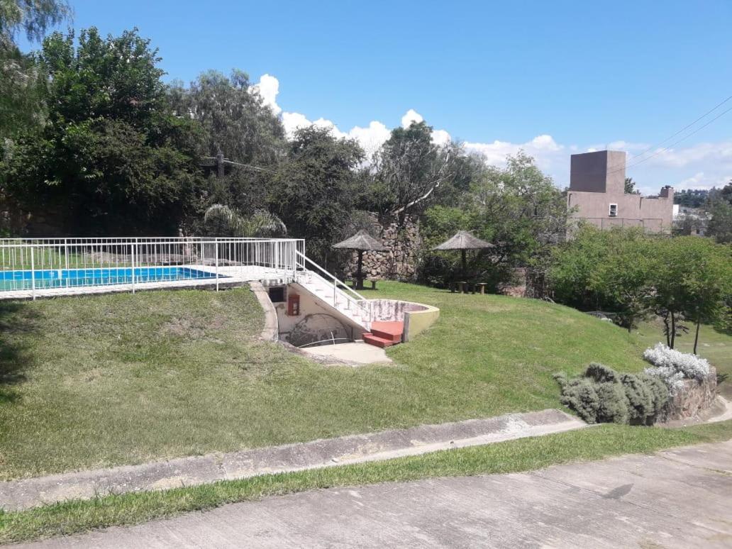 Departamentos Carlos Paz Bajada Al Lago Villa Carlos Paz Exteriör bild